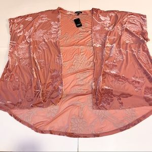 Torrid NWT Dusty Rose Velvet Kimono SZ 1/2